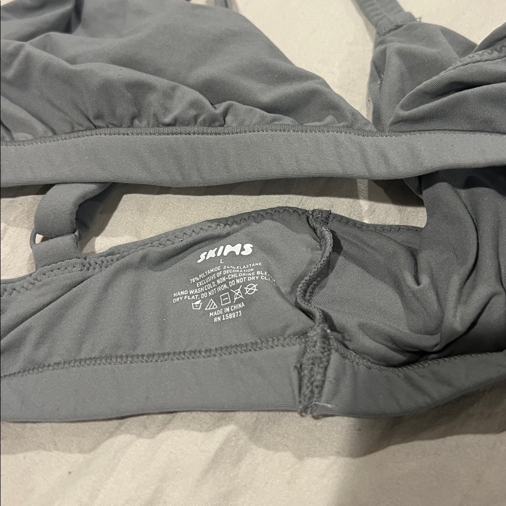 SKIMS BRALETTE - Picture 11 of 12